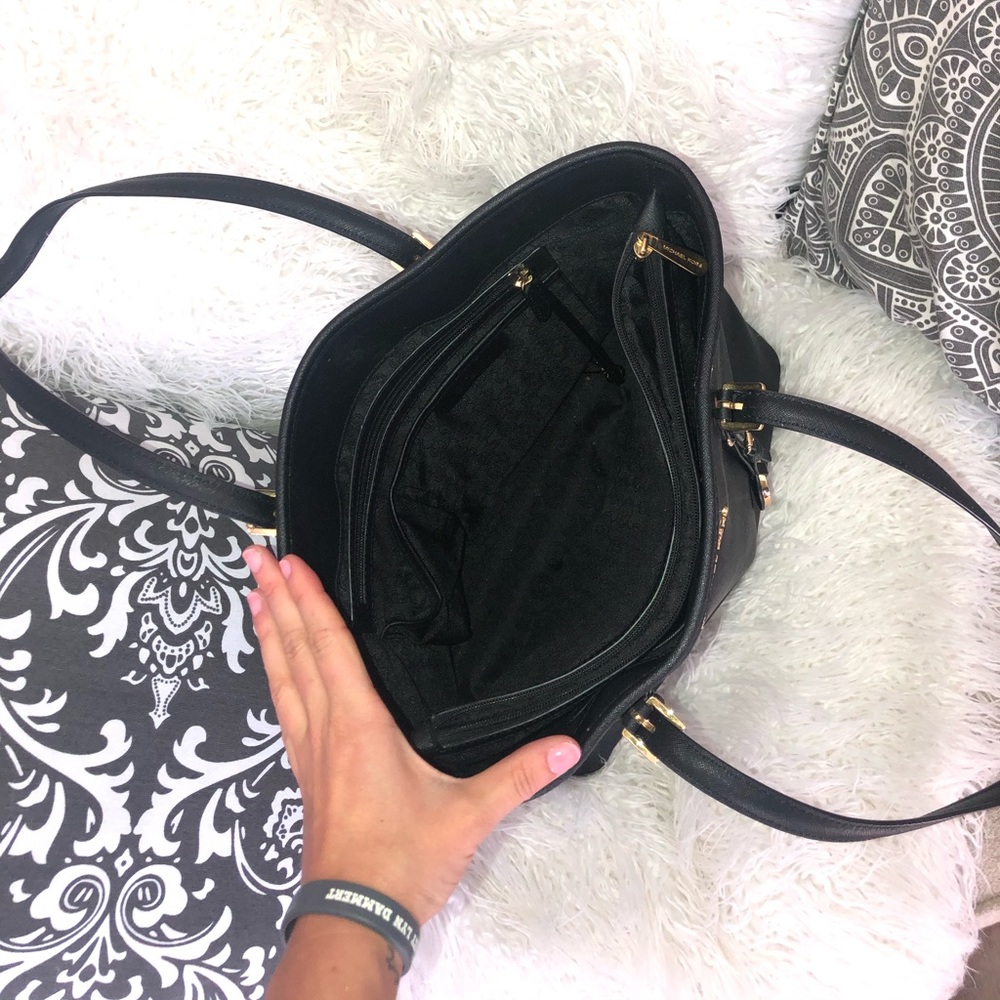 Michael Kors Tote - Picture 6 of 8
